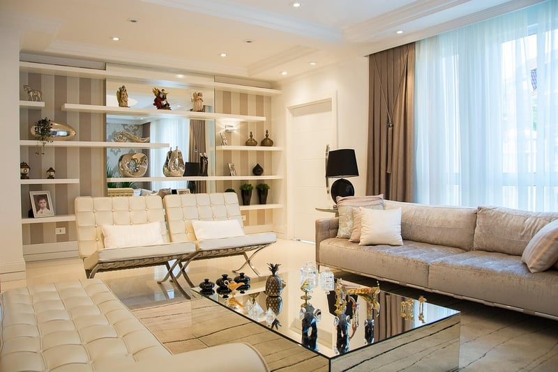 Celebrity Mansion